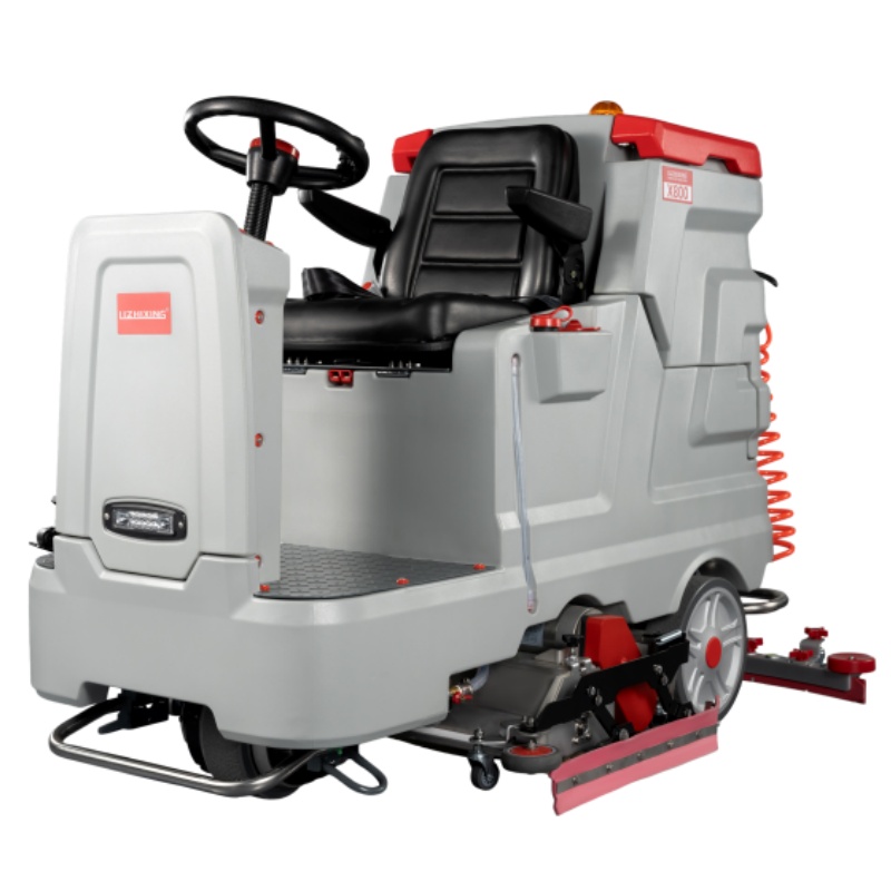 高雄坦洁驾驶式洗扫一体机X800